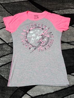 AMERICAN FIGHTER NEON PINK HEATHERED LIGHTING BOLT GRAPHIC SHORT-SLEEVE T-SHIRT